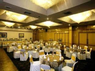 Hotel Asia Jammu Tawi Katra  Zewnętrze zdjęcie